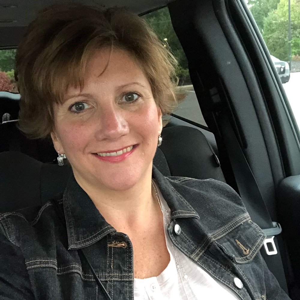 Meet your Posher, Lori